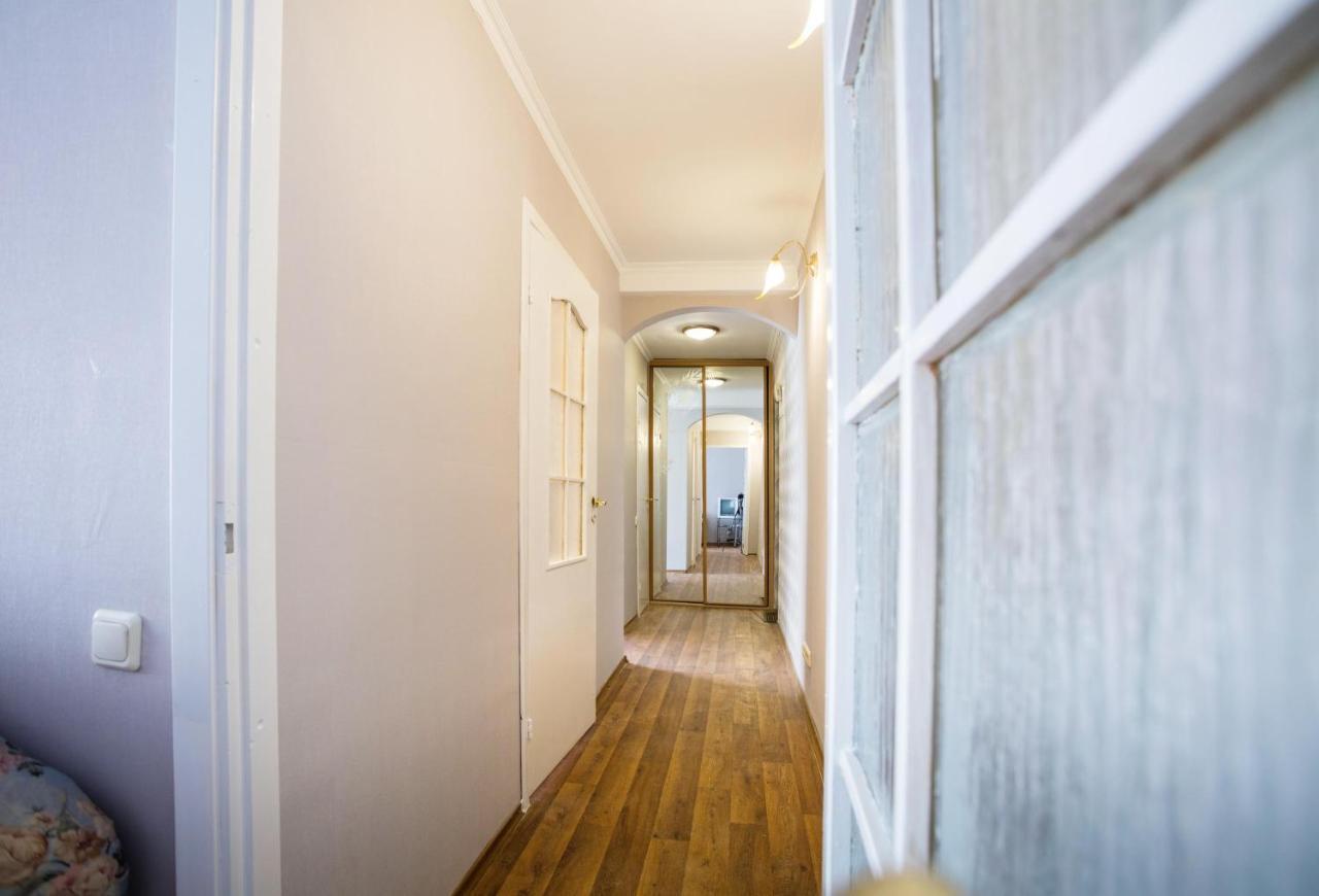 Apartment Near Metro Pecherskaya Kijów Zewnętrze zdjęcie